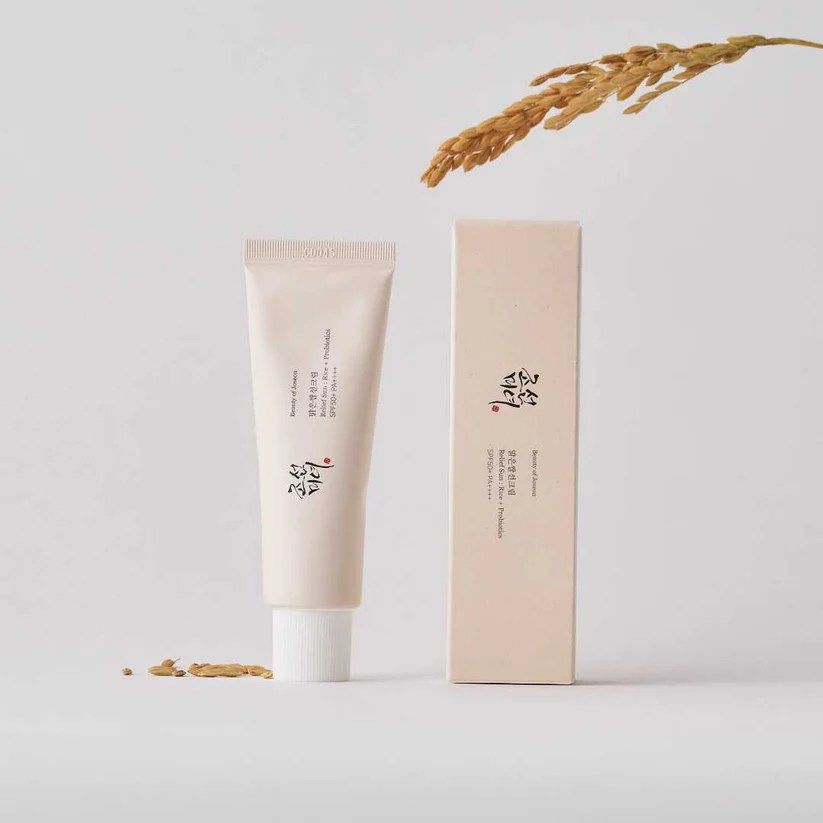 Beauty of Joseon Relief Sun Sunscreen with Rice + Probiotics SPF50+ PA++++. Offers SPF & PA Protection Sun Protection aganis harmful UV-Rays, Moisturizes, Nourishes, Prevent Photo-Aging & Glows.