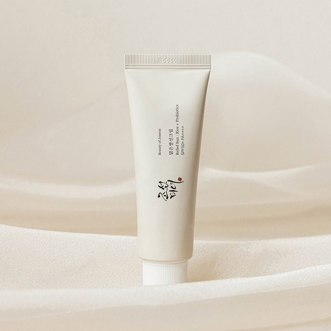 Beauty of Joseon Relief Sun Sunscreen with Rice + Probiotics SPF50+ PA++++. Offers SPF & PA Protection Sun Protection aganis harmful UV-Rays, Moisturizes, Nourishes, Prevent Photo-Aging & Glows.