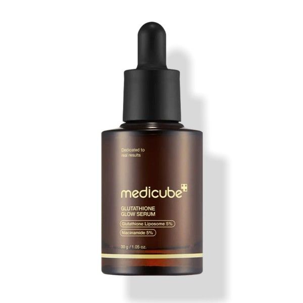 Medicube Glutathione Glow Serum with Niacinamide. Moisturizes, Brightens, Removes Dark Spots, Pigmentations, Blemishes, Smooths, Clarifies, Firms, lift crow's feet, smile lines & forehead wrinkles