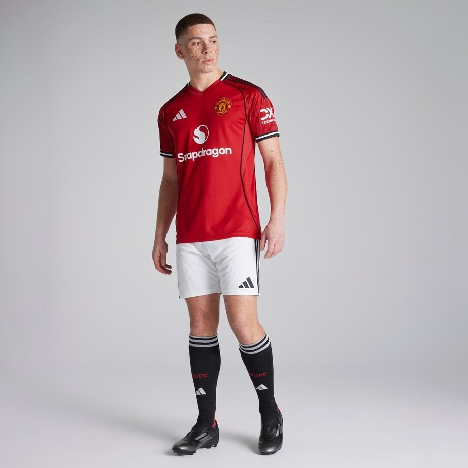 Manchester United 25/26 Home Jersey Fan Kit