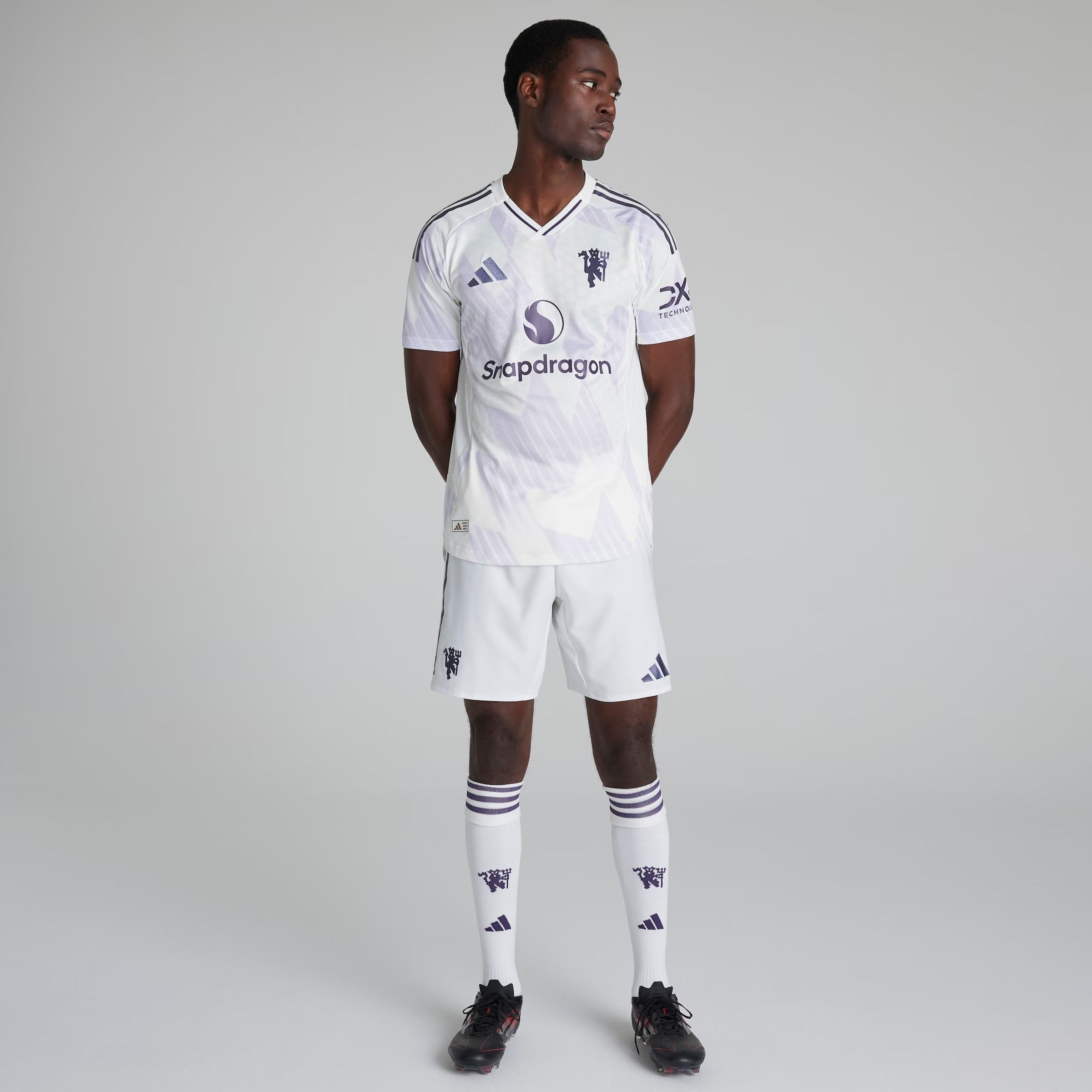 Manchester United 25/26 Away Kids Jersey with Fernandes 8 Club Printing