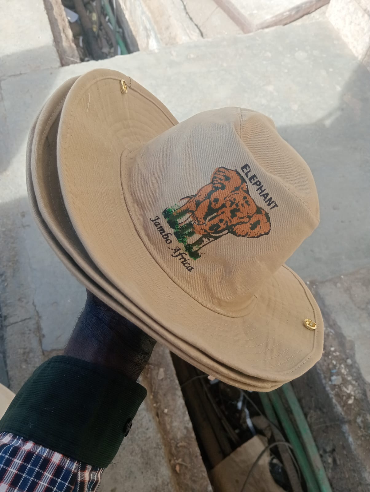 TOURIST/ Safari Hat Walt Disney World Collectible Animal Kingdom