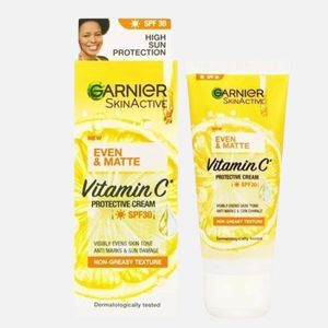Garnier Even & Matte Vitamin C UV SPF30 Sunscreen - Protection & Brightening Non-greasy Face Cream 50ml