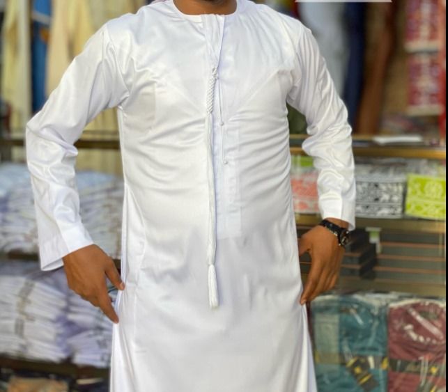 Adult Emirates Kanzu/Original white Emirates Kanzu