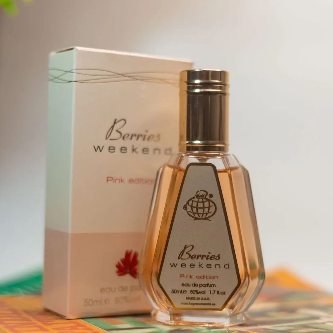 OFFER!!! Berries Weekend Pink 50ml + Free Atomizer