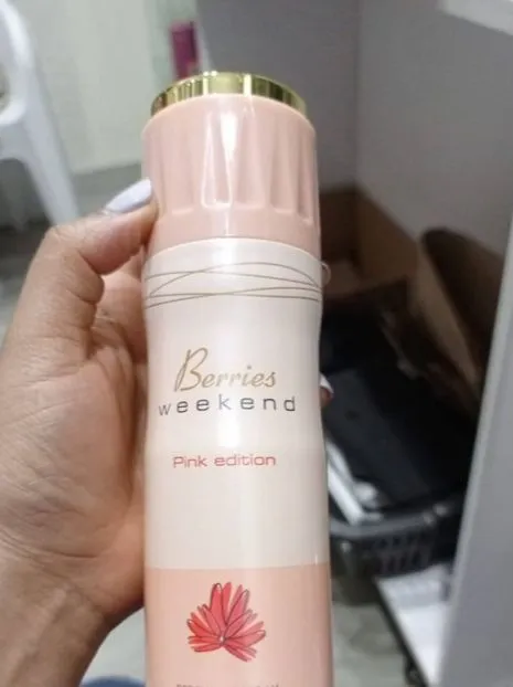 Berries Weekend Perfumed Body Spray – 200ML, Long-Lasting Fragrance for All-Day Freshness