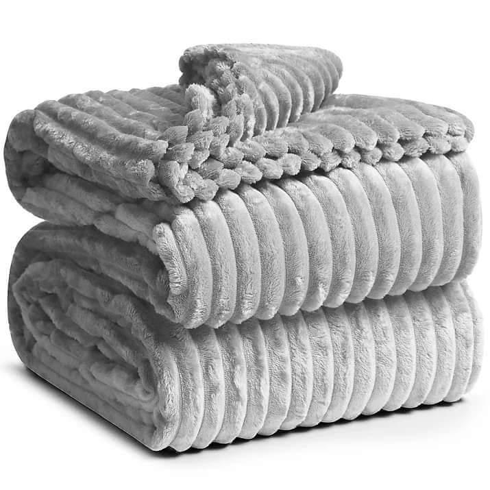 Fashion Warm Soft 6X6 Fleece Throw Blanket