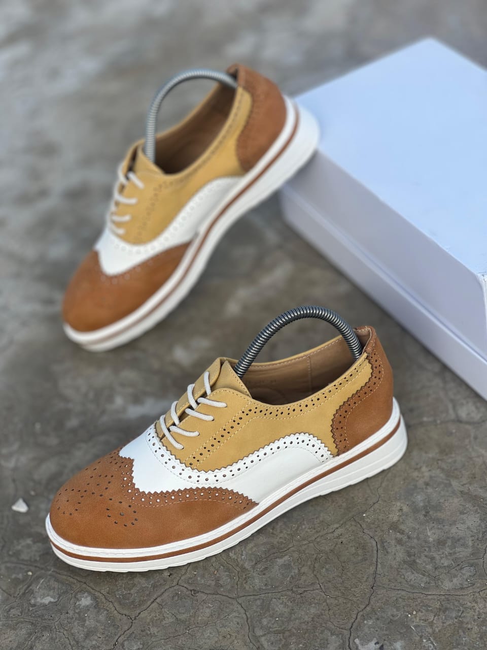 High-Quality Oxford Brogues (Eternal Love) Elegant & Timeless Style Women's Shoes Oxfords