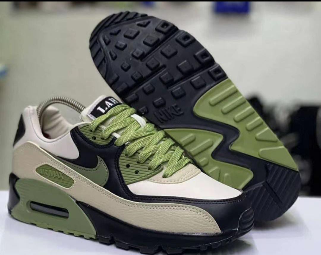 Airmax shoes Unisex Men and women classic fashionable Airmax shoes sneakers