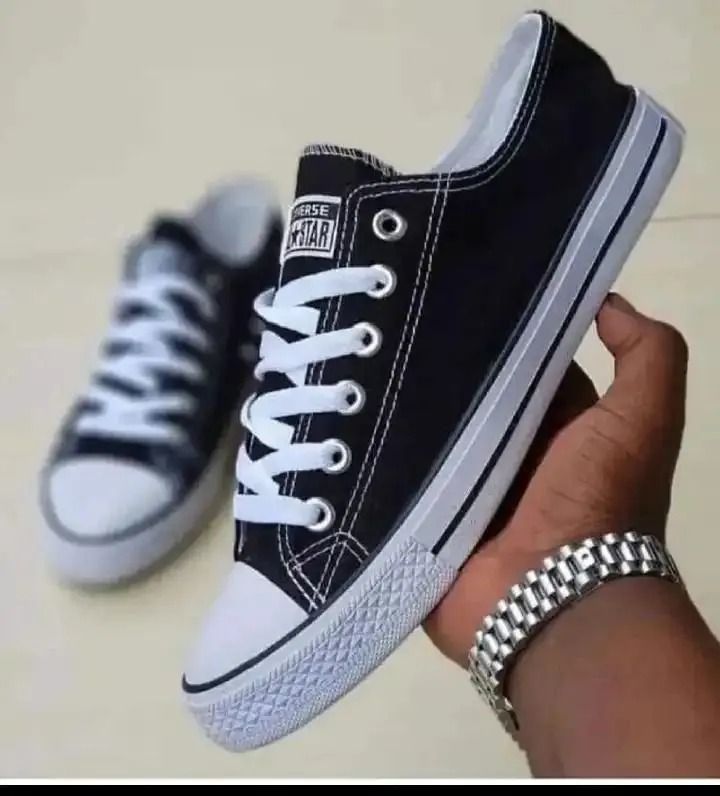 Canvas rubber shoes black and white unisex men women flat rubber shoes