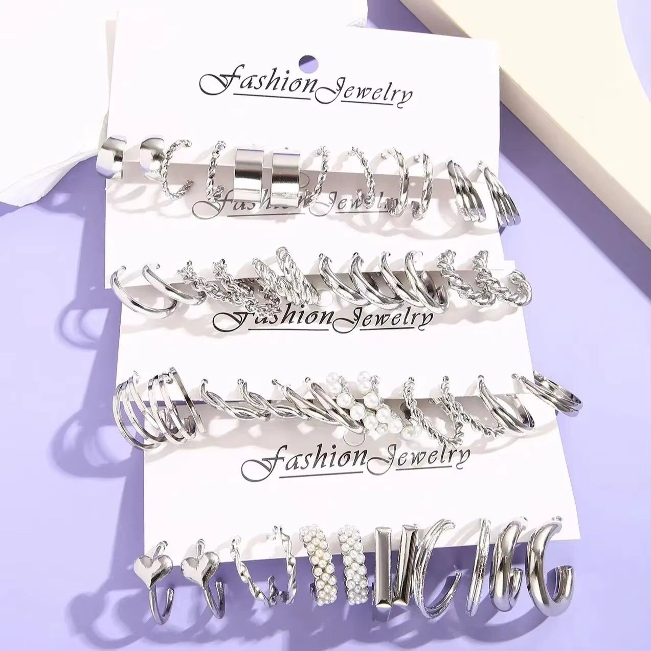 24 Pairs of Earrings Set New Twisted Personality Creative Simple Temperament Geometrical Twist Pearl Earrings