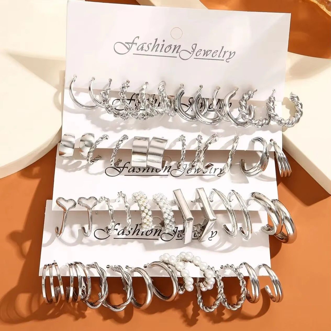24 Pairs of Earrings Set New Twisted Personality Creative Simple Temperament Geometrical Twist Pearl Earrings