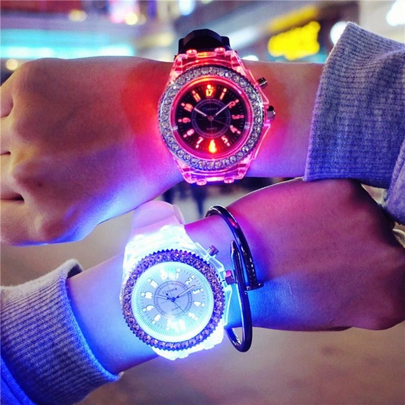 【Clearance Sale】Night glow personality water drill led Yusuku Korean fashion trend boys and girls couple jelly quartz watch