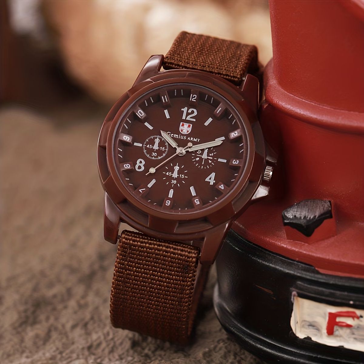 【Clearance Sale】1Pc Sporty Men'S Watch Featuring a Classic Round Dial with Arabic Numeral Markings, Available in Black, Brown, And Green Woven Straps