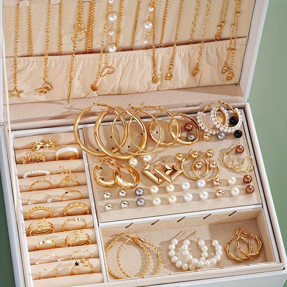 86pcs  Stylish and Elegant Butterfly Necklaces, Heart Rings, Earrings, And Studs, Perfect for Women'S Daily Outings, Parties, And Holiday Gifts, Featuring Fashionable Jewelry (Without a Box)