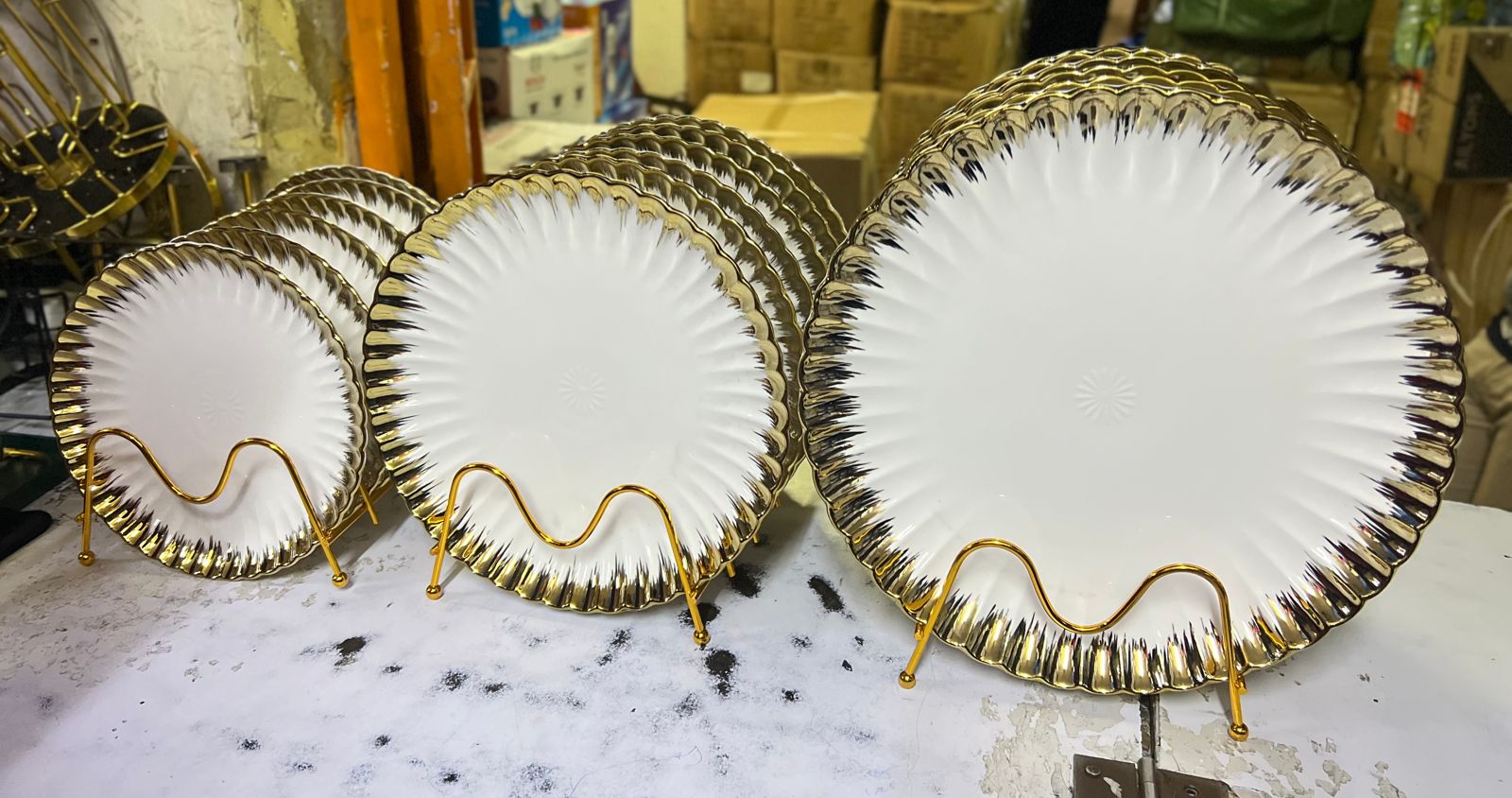 12 inch  ceramic 6pcs gold ring dinner plates