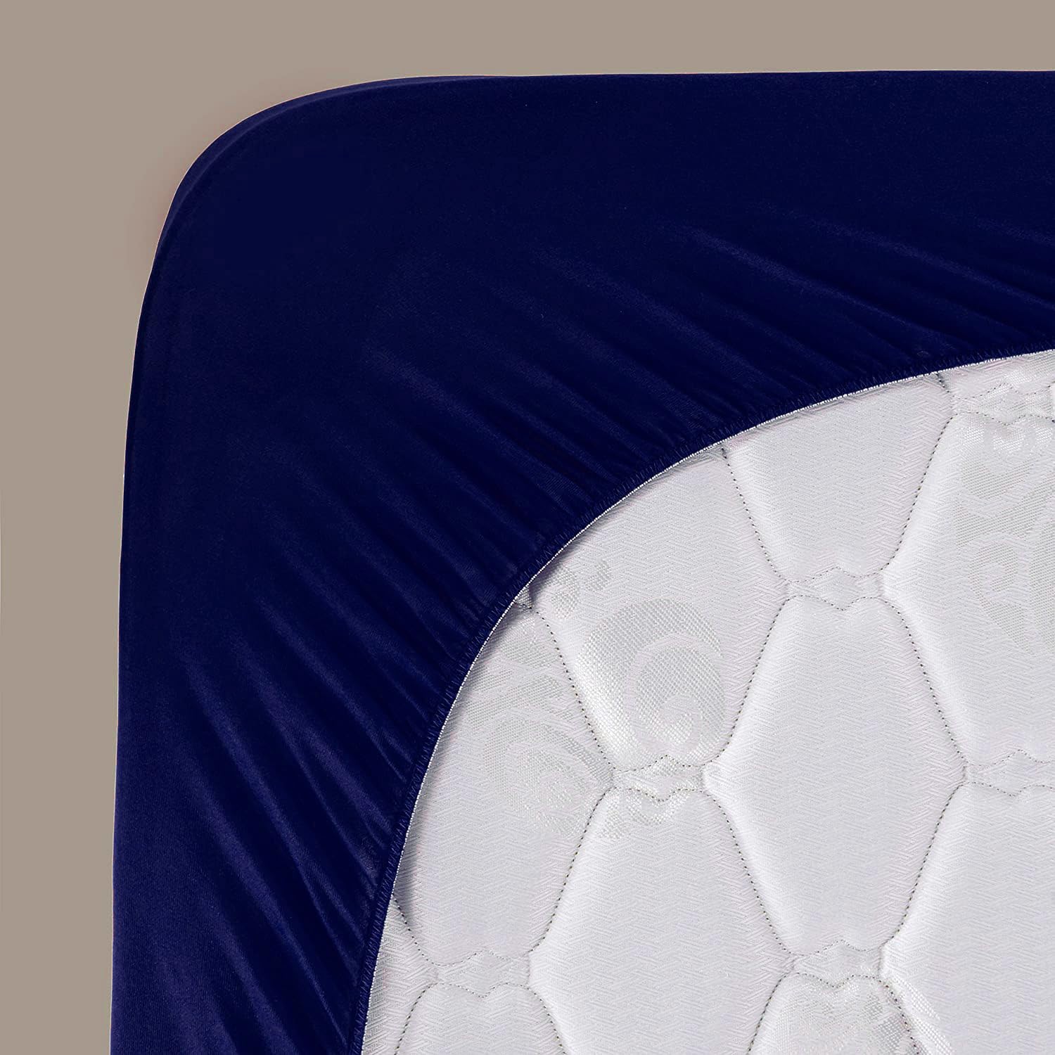 Vitafoam medium duty blue mattress cover with tape edge