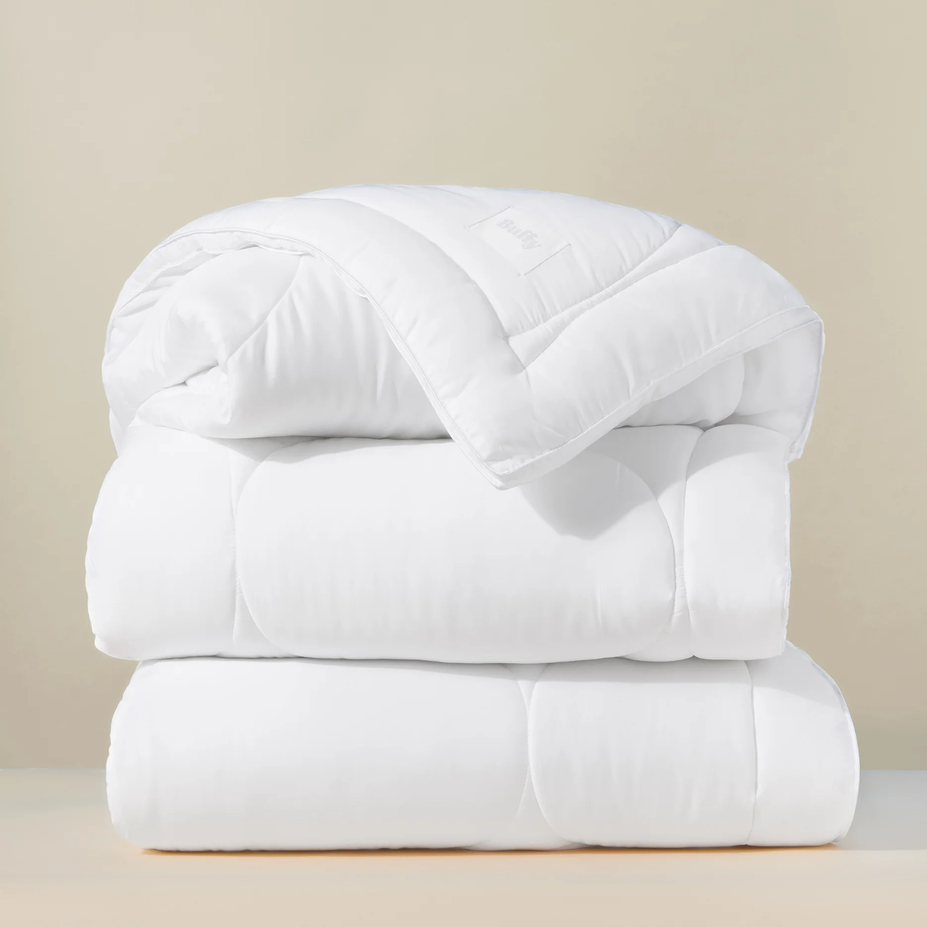 VitafoamDown Fiber Comforter - Duvet Insert, 100% Cotton Cover All Season Comforter Ultra Soft Luxurious Hotel Bedding,