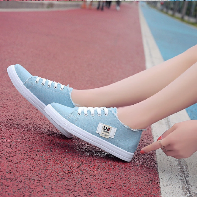 rubber flat shoes canvas shoes sports shoes classic women's shoes ladies shoes slip resistant breathable denim casual shoes running shoes student girl sneakers fashion