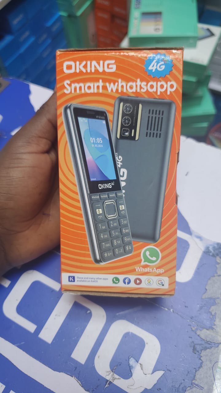 [BRAND NEW] OKING SMART WHATSAPP  4G 16GB memory supports whatsapp and tiktok  with dual sim , bright flashlight detachable battery FEATURED PHONES