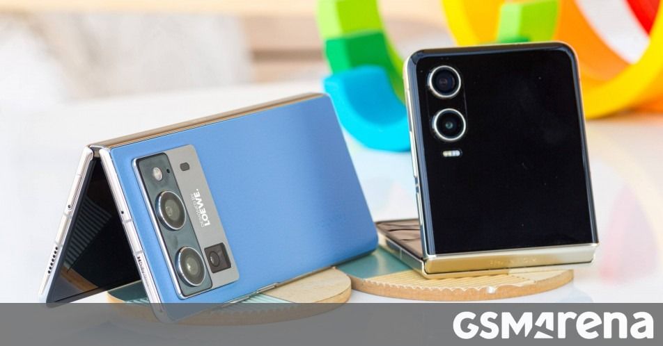 BRAND NEW] TECNO PHANTOM V FOLD 2 512 GB rom 12GB ram 7.85 inches  5750 mAh Android 14 50 MP main camera 32MP selfie camera  LTPO AMOLED, Mediatek Dimensity 9000+ (4 nm) Octa-core  SMARTPHONES