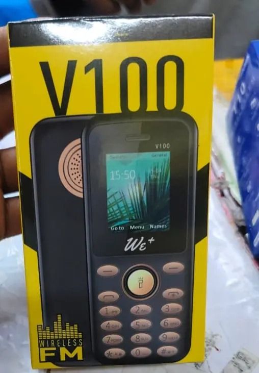 We+ V100 PHONE 1.77" screen 5C Battery wireless FM Torch light dual sim bright torch smart live featured phone