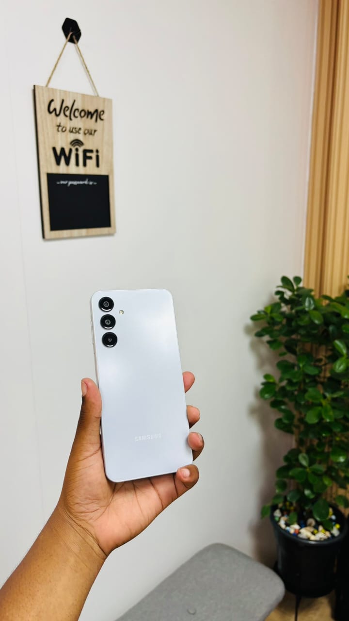 Samsung Galaxy A16 4G 6.7", 128GB + 4GB RAM, 50MP Camera AMOLED FHD+,5000mAh Dual sim-Smartphones