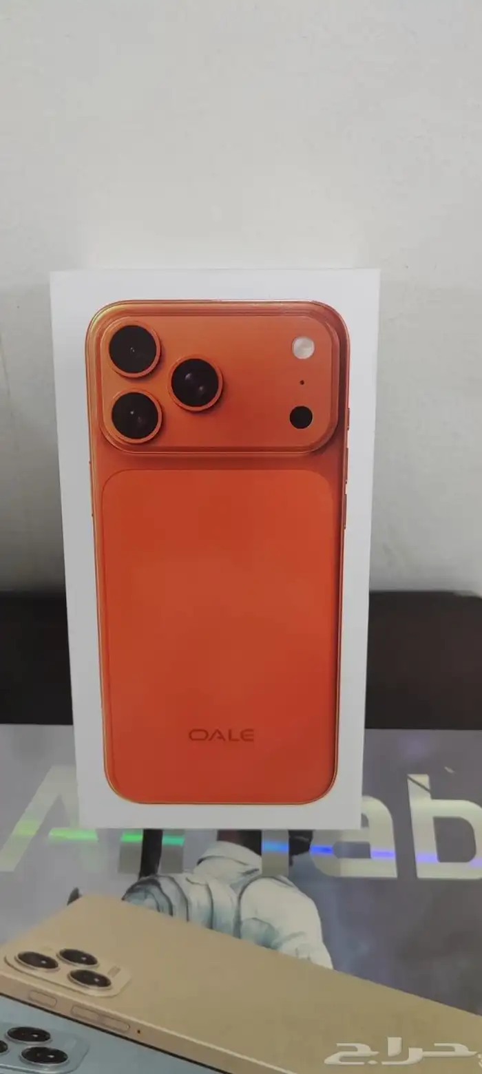 Oale 17 Pro Max 4G - 6.85" 128GB ROM 8GB(4+4GB) RAM 20MP REAR CAMERA + 13MP SELFIE 5750mAh BATTERY CAPACITY 4G-Network DUAL SIM ANDROID SMARTPHONE+ FREE GIFTS (EARPODS+WATCH+OTG CABLE)
Oale 17 Pro Max