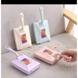 Carpet brush