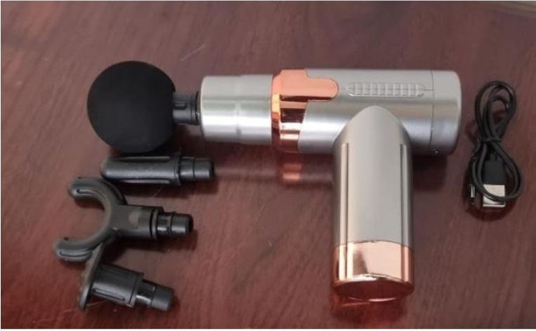 💆‍♂️ 4 Heads Physiotherapy Massage Gun (1pc) ✨ 6 speeds 💯 Comes with 4 interchangeable heads & 4 color options with golden ring 🚀 Rechargeable, compact & portable 🌟 Ideal for muscle relaxation
