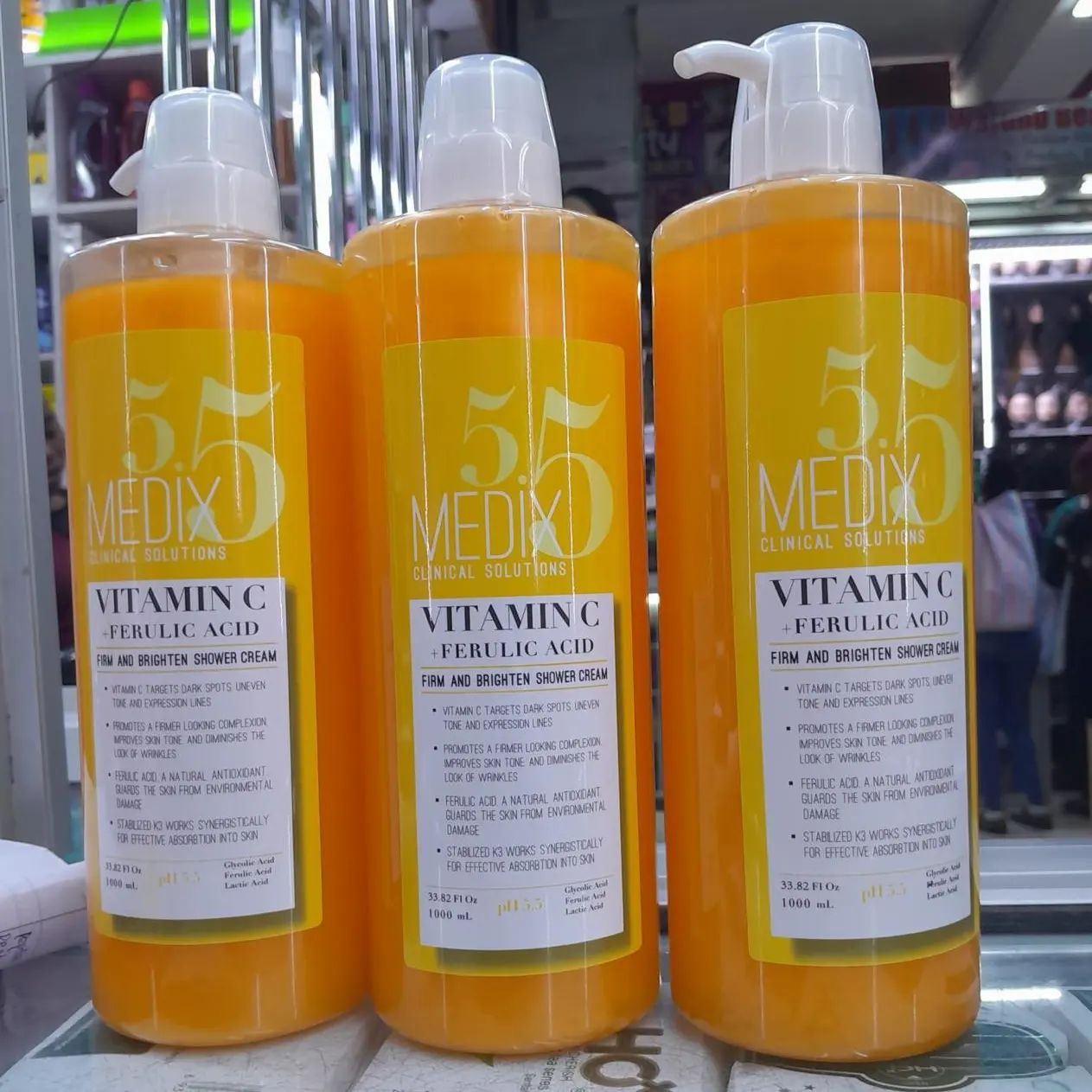 MEDIX 5.5 Vitamin C Ferulic Acid Shower Cream 1000ml Brightening Antioxidant Protection Hydration More radiant complexion MEDIX 5.5 Vitamin C Ferulic Acid Shower Cream