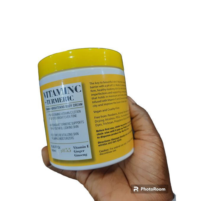 Medix 5.5 GINGER & GINSENG Anti-Aging, & Anti-Dark Spots Firming & Brightening Body Cream Plumps & Moisturizes Removes Wrinkles & Dark Spots 500ml