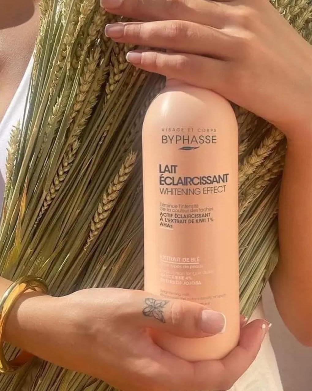 Byphasse Unifying Milk with Brightening Properties, Wheat Extract, Cream, 500ml Brightens, Brightens and Evens The Complexion Long-lasting Hydration Cleanser