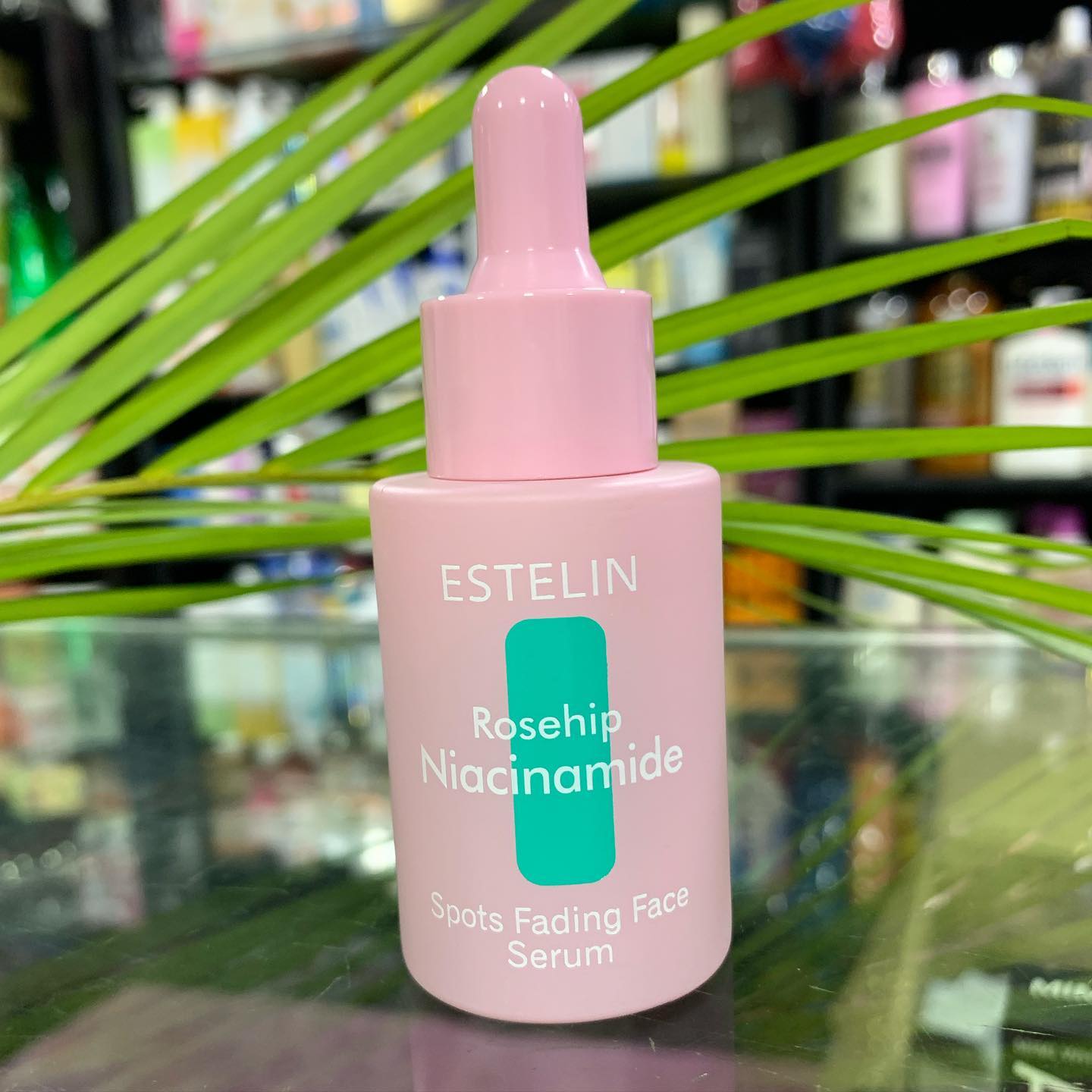 ESTELIN Rosehip Niacinamide Fade Spot Serum - 30ml Control Excessive Oil Clears Clogged Pores Refreshing And Hydrating Purifies And Softens Skin Face Serum 30ml
