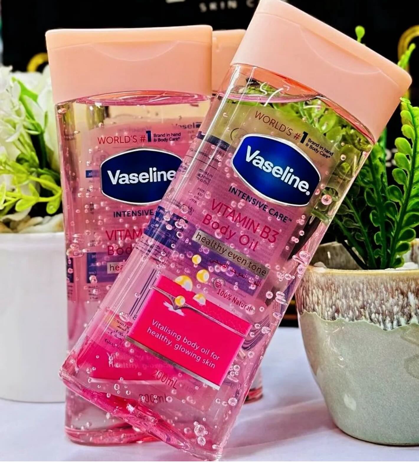 3 Packs Vaseline VITAMIN B3 Intensive Care  Body Oil 200ml Glowing Skin 3 As Picture Count Body Gel Oil Body Oil Made with 100% Pure Cocoa Butter + Replenishing Oils 6.8oz