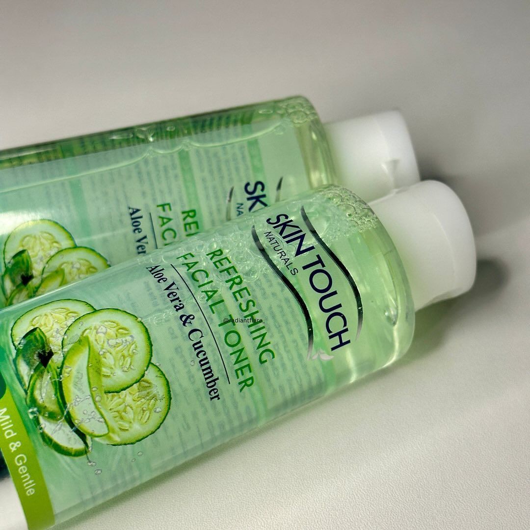 Skin Touch Refreshing Facial Toner With Aloe Vera & Cucumber Extract Cleanses, Freshens and Stimulates Skin Formulated For All Skin Types Contains Natural Extracts Anti-aging and Exfoliating