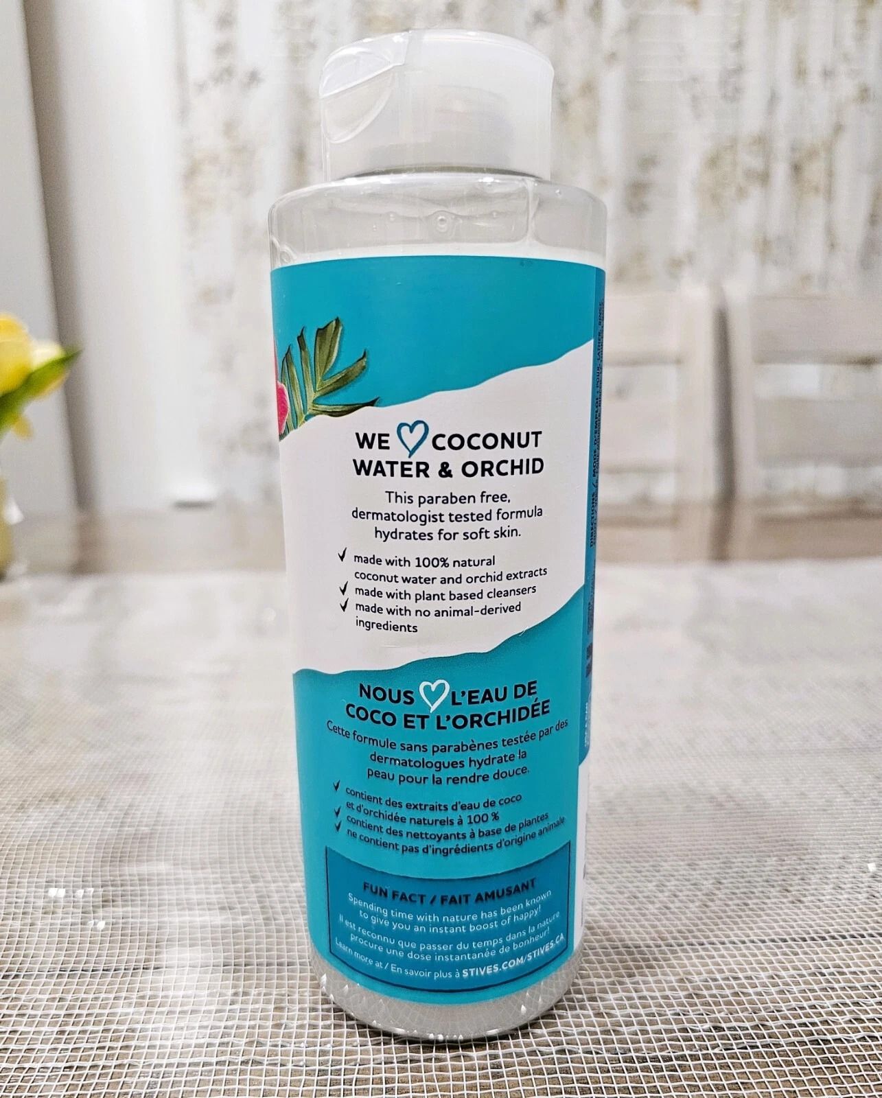 St. Ives Hydrating Body Wash COCONUT WATER & ORCHID 16 oz All Natural, Animal Cruelty-Free, Hydrating, Paraben-Free, Dermatologist Tested, Made with 100% Natural Extracts, Plant-Based