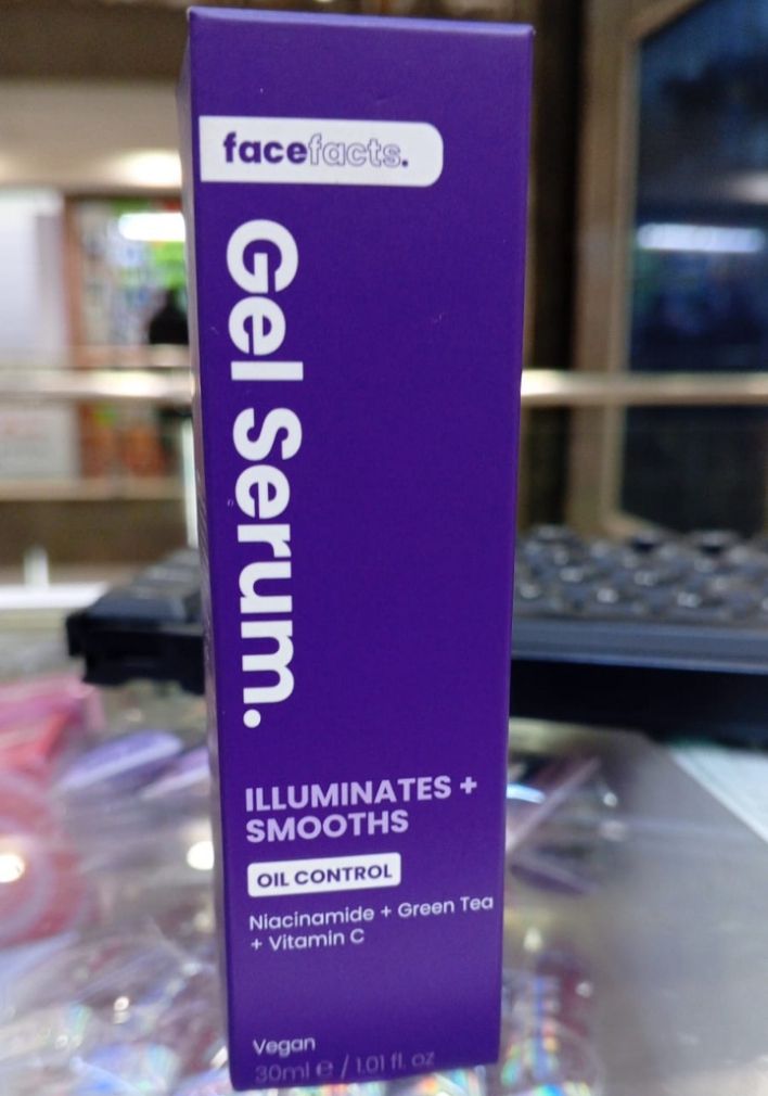 FaceFacts Gel Serum Illuminates + Smoothes Oil Control Niacinamide + Green Tea + Vitamin C Vegan Face Serum 30ml – Brightening, Hydrating, Lightweight Gel for Daily Skincare