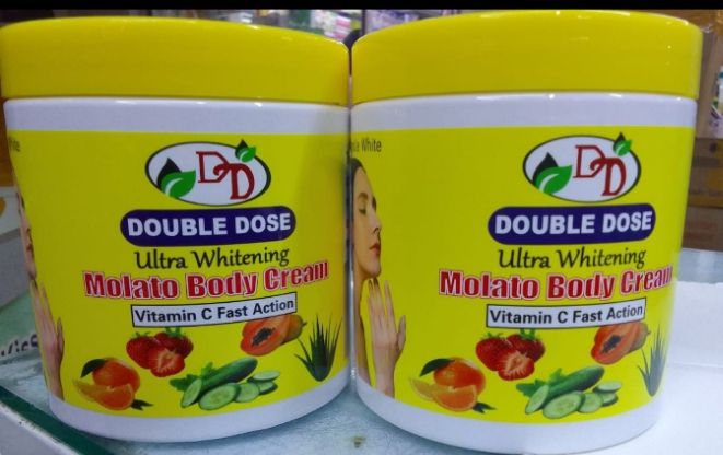 Cream Double Dose Ultra Whitening Molato Body Cream with Vitamin C Fast Action Skin Brightening Moisturizer Dark Spots Pigmentation Removal Body Lotion Even Tone Hydration Glow 550ml