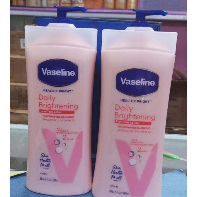 Vaseline Healthy Bright Daily Brightening Even Tone Lotion 725ml – Niacinamide & Vitamin B3 with Triple Sunscreen Protection for Glow, Hydration, Skin Repair & Radiant Healthy Skin