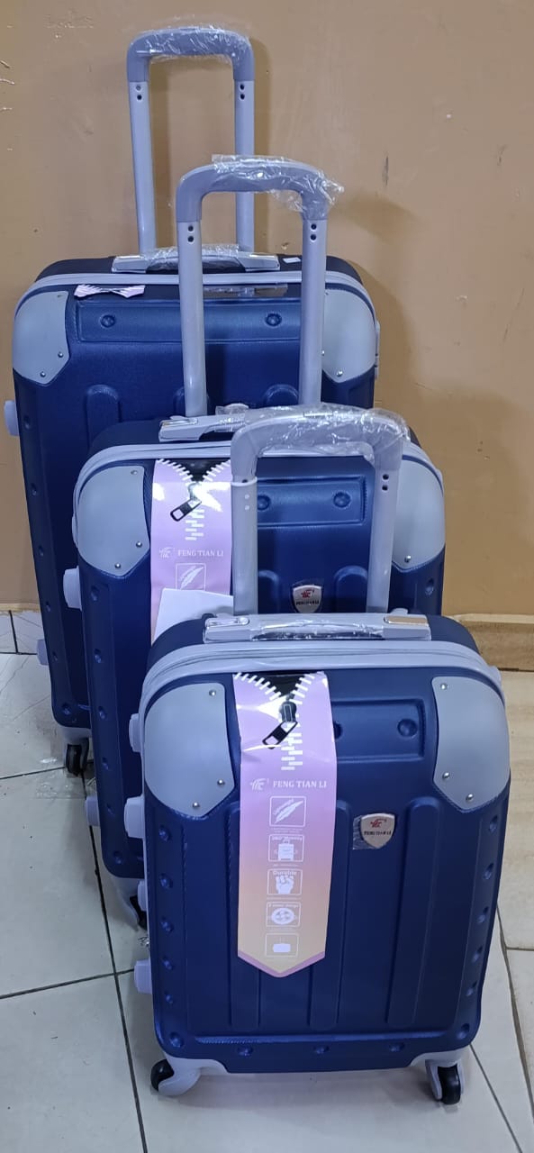 3 in 1 Luxurious Fibre Travel Suitcase*