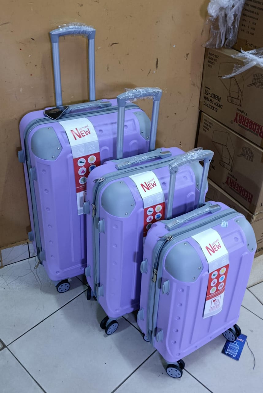 3 in 1 Luxurious Fibre Travel Suitcase*