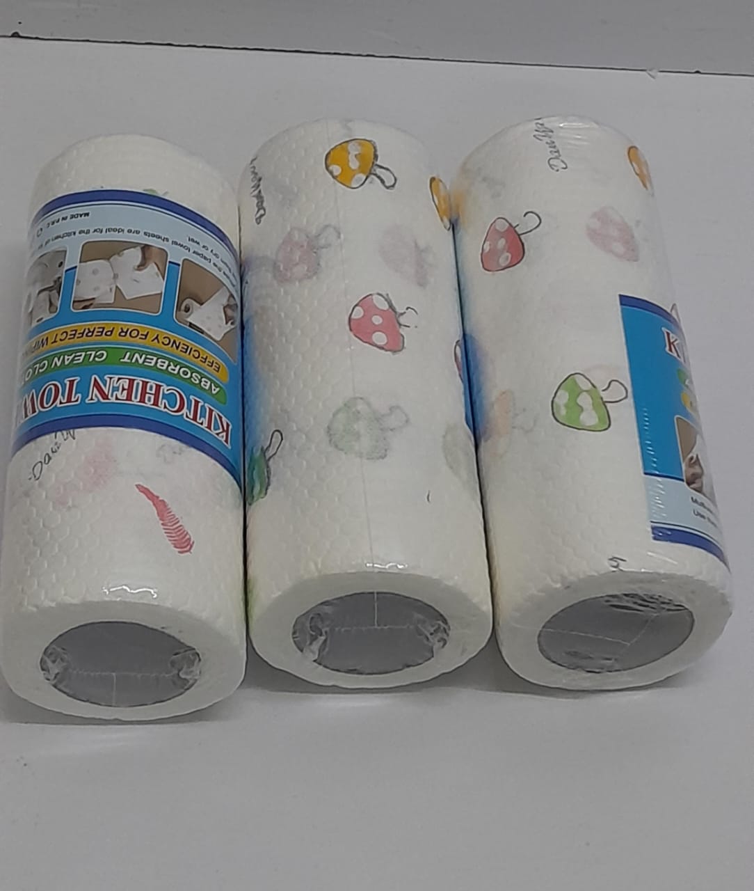 Reusable kitchen towel....ideal for wiping ….each roll has 50pcs