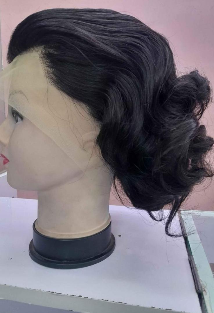 ear to ear frontal wig