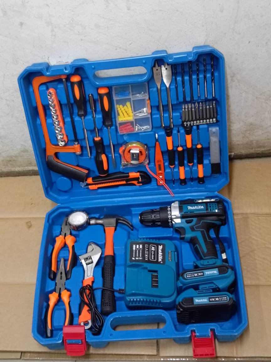 Makita Cordless Drill 47PC Tool Set 36v WITH 2 Batteries