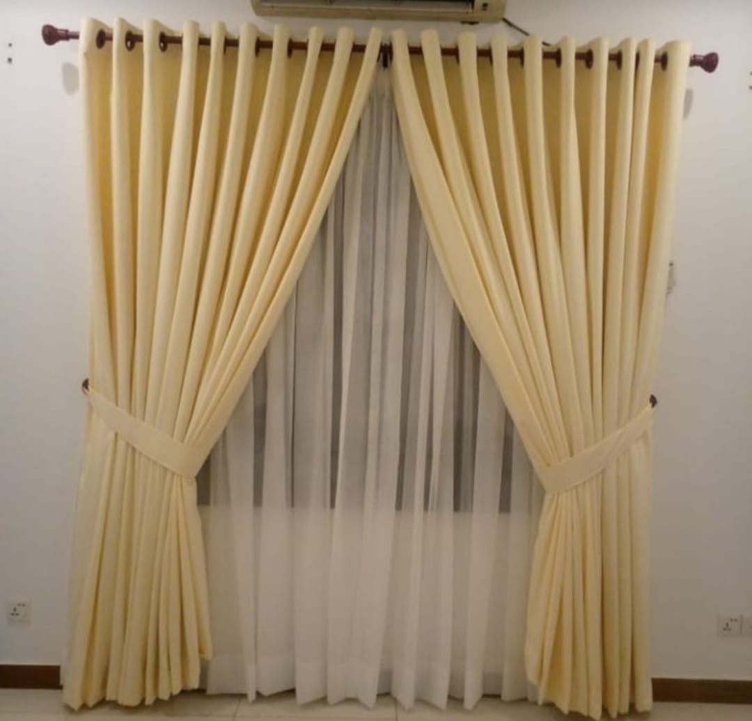 [LIMITED OFFERS!] Modern luxury curtains 2pcs [1.5mtrs+1.5mtrs] and sheer 1pc 2mtrs.