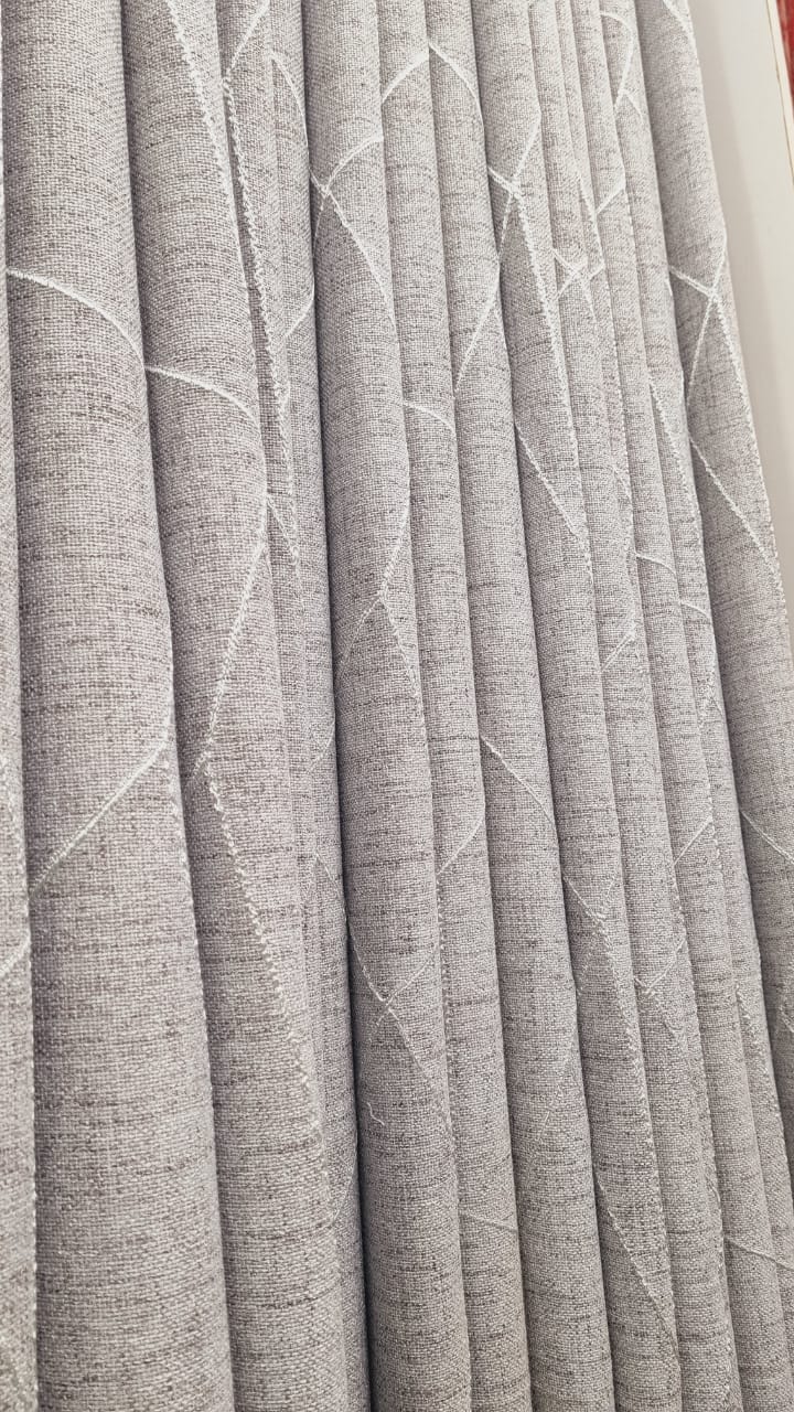 Limited edition!  Quality modern curtain 3mtrs curtain and 2mtrs sheer curtain[1.5+1,5]