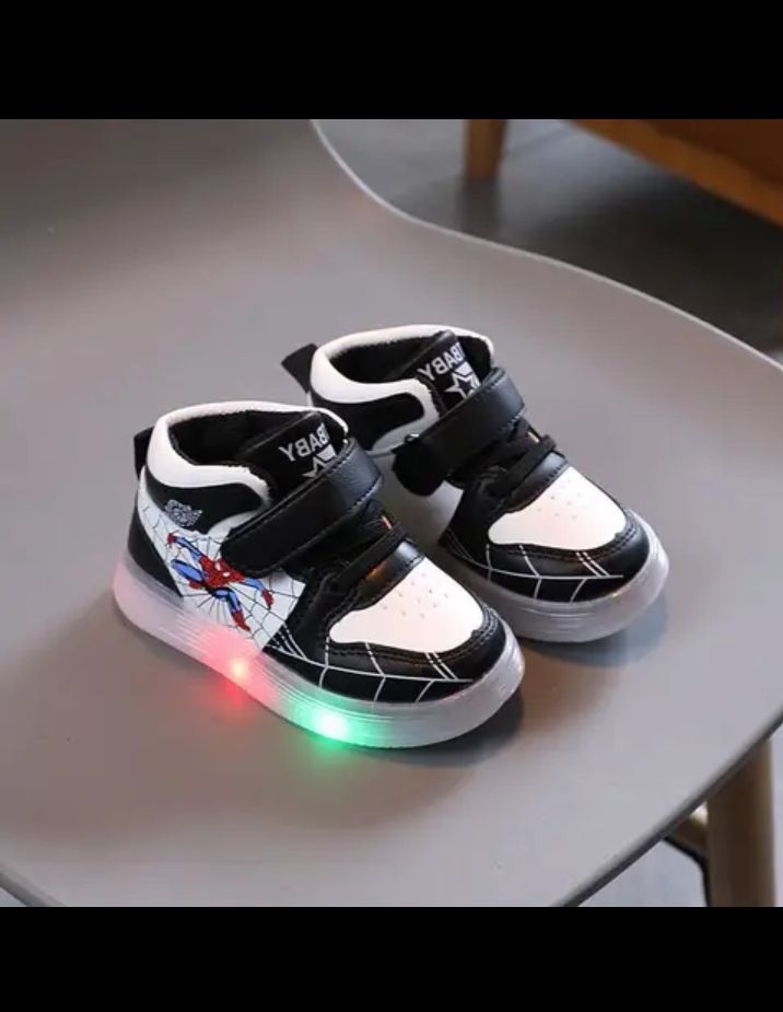Kids shoes Lightweight non-slip Children for Children Mesh Breathable Sneakers boys Sneakers spiderman themed