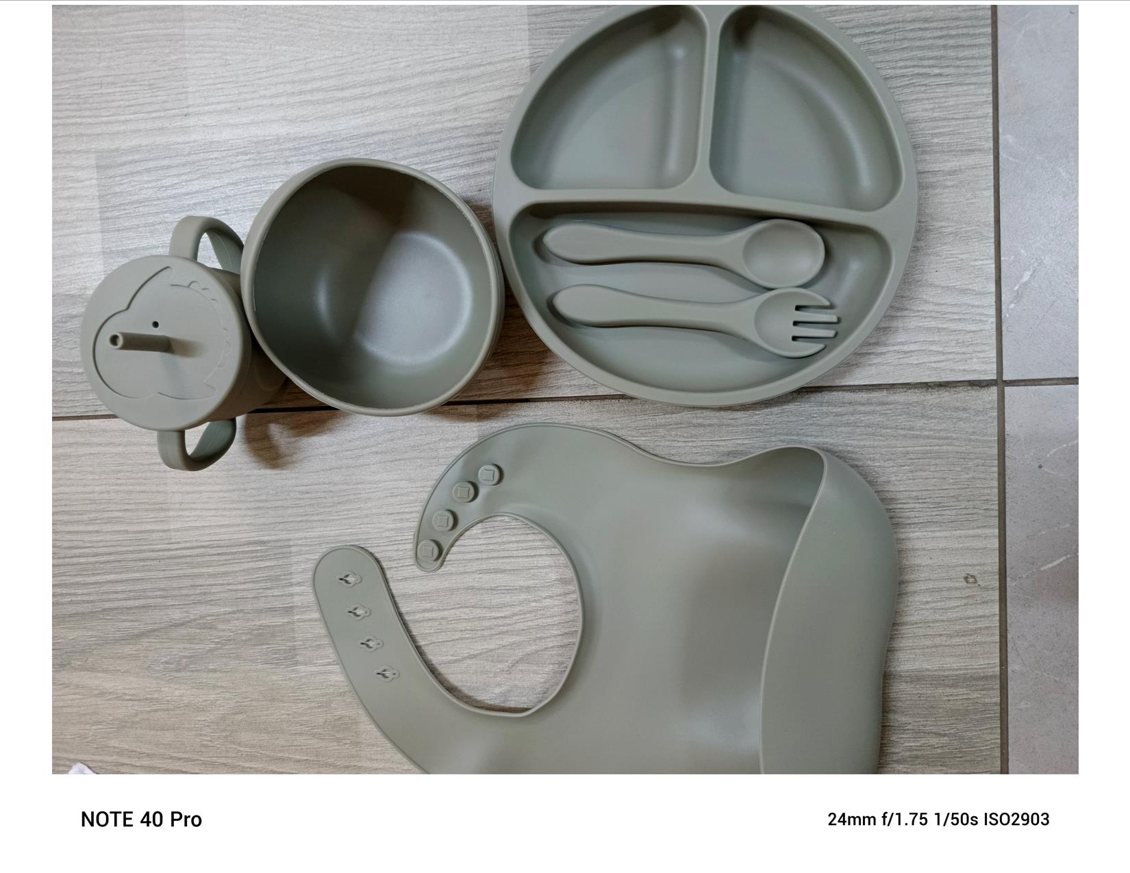 Silicone Baby Feeding/ Weaning Set 7 Items/ Solid Feeding Set suitable for weaning from age 6 months and above