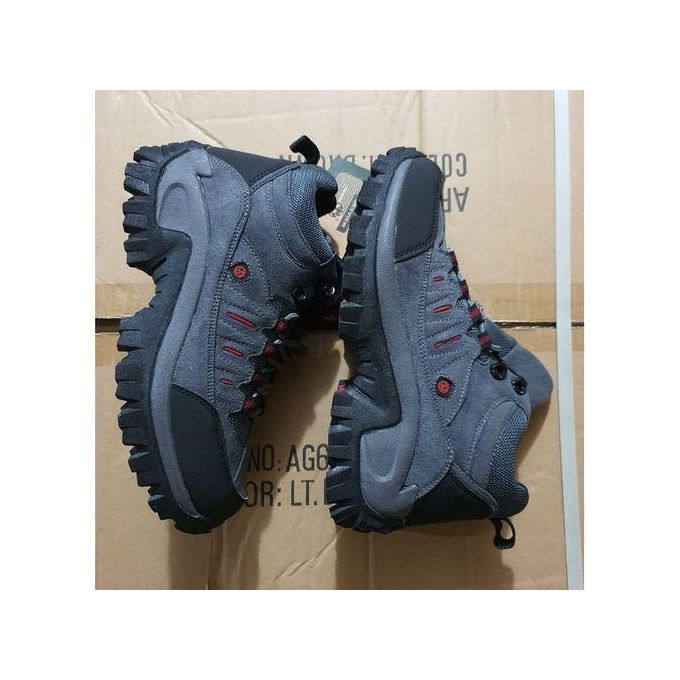 Men Climbing Shoes Fashion Winter/Spring Waterproof Hiking Boots Couple Non-slip Leather Shoes SKY View Fashion Original Men Skyview Perfect Hiking Boots